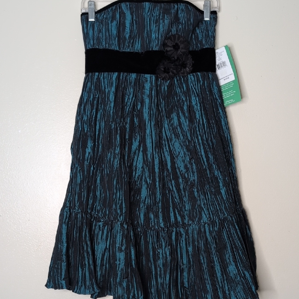 Nicole by Nicole Miller Platinum CrinkleTaffeta Strapless Cocktail Dress Teal 4